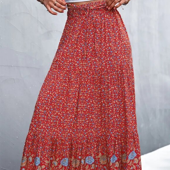 Boho Floral Print Red Prairie Ruffle Maxi Skirt Women's Size Medium - Picture 4 of 4